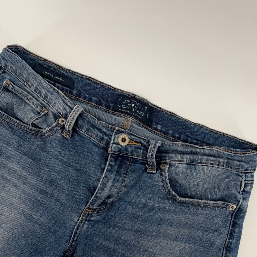 Lucky Brand Charlie Skinny Shorts Women 6/28‎ Blue Denim Raw Hem Mid Rise